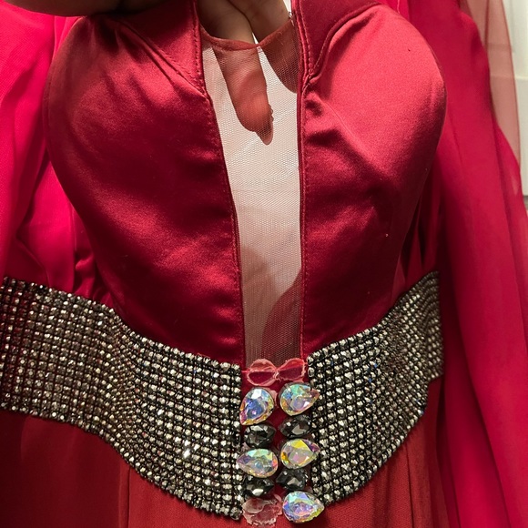 Prom dress - Picture 1 of 5